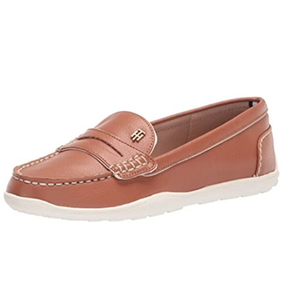 Tommy Hilfiger Women's Kaia Loafer - Picture 1 of 6